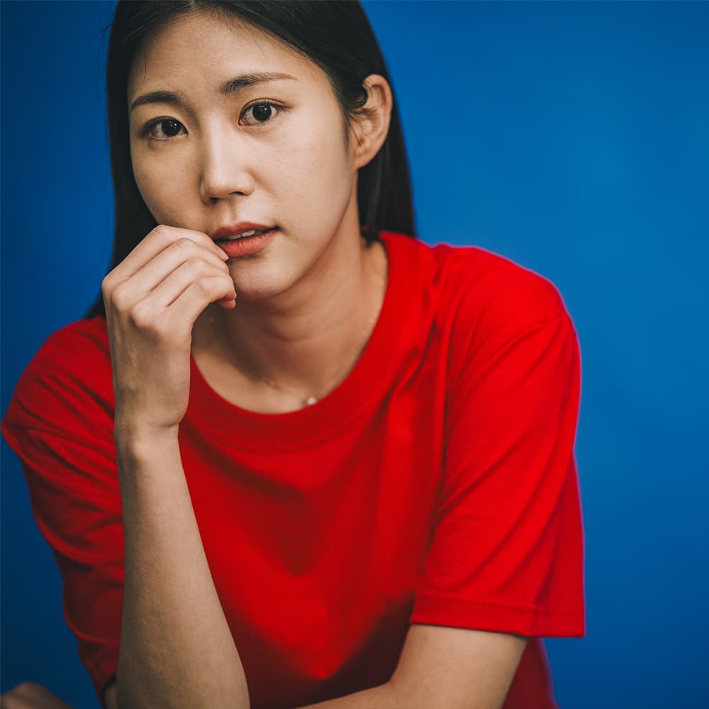 30수 라운드 긴팔 제품군 착용 참고 이미지 1